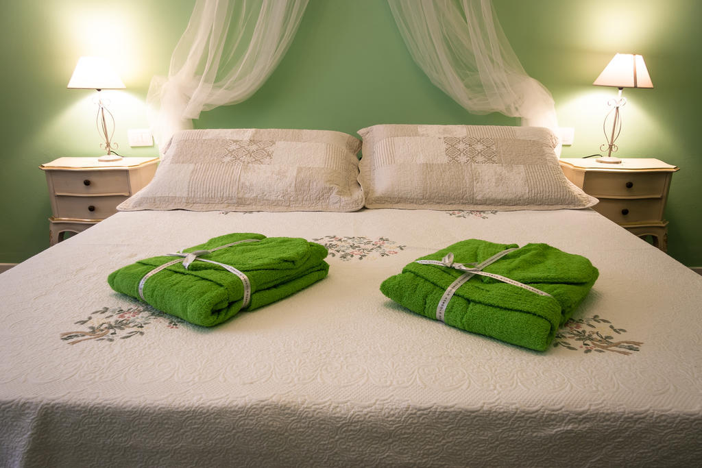 Bric A Brac Bed & Breakfast Florenţa Exterior foto